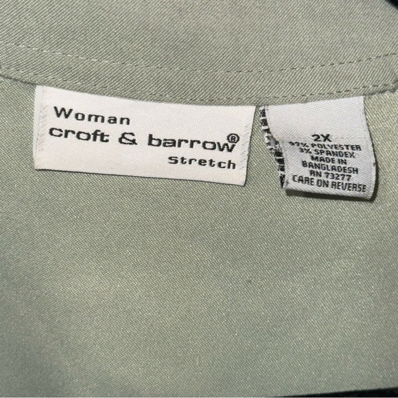 Sage Green Croft & Barrow Stretch Button Down Blouse - Picture 10 of 10